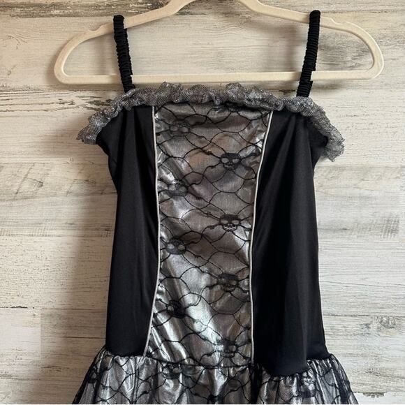 Amscan Halloween Black and Silver Fallen Angel Costume
Girls Children 14-16Y - Picture 4 of 10